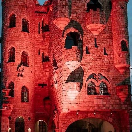 Castillo de Tarapoto Esterno foto